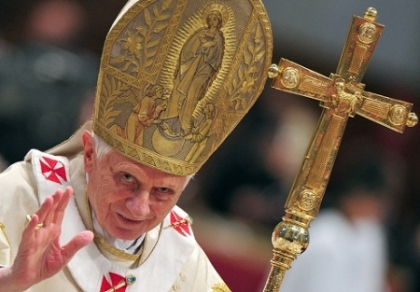 Demisia Papei Benedict al XVI-lea a intrat in vigoare. Ultimul mesaj a fost transmis pe Twitter
