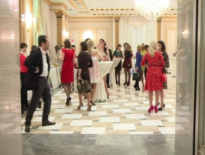 (P) Vin, cadouri si multe surprize la petrecerea Perfecte.md. Cine a facut ca seara sa devina speciala