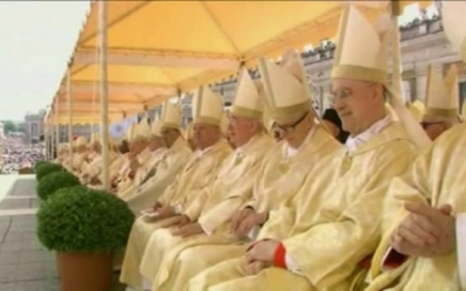 "Campanie electorala" la Vatican. Luni s-ar putea stabili data Conclavului pentru alegerea Papei