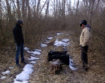 Au incercat sa treaca peste Prut cu o mie de pachete de tigari de contrabanda, dar au fost prinsi Au incercat sa treaca peste Prut cu o mie de pachete de tigari de contrabanda, dar au fost prinsi