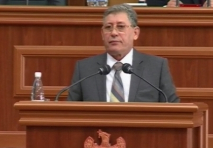 VIDEO. Ghimpu catre Filat: Daca nu sunteti demis astazi, veti fi demis maine sau poimaine