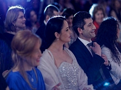 Imagini de colectie: Andreea Marin si Dan Negru, sot si sotie intr-o telenovela - VIDEO