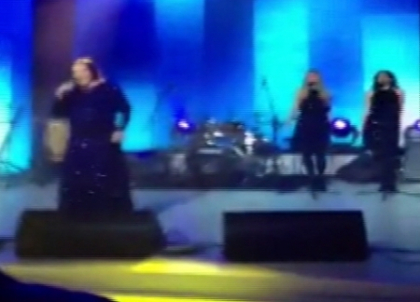 VIDEO. Sofia Rotaru canta LIVE la petrecerea lui Ilan Shor! Cum e felicitat milionarul de invitatii sai VIDEO. Sofia Rotaru canta LIVE la petrecerea lui Ilan Shor! Cum e felicitat milionarul de invitatii sai