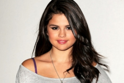 Selena Gomez, asa cum nu ai mai vazut-o. Cum arata vedeta la 7 ani - GALERIE FOTO Selena Gomez, asa cum nu ai mai vazut-o. Cum arata vedeta la 7 ani - GALERIE FOTO