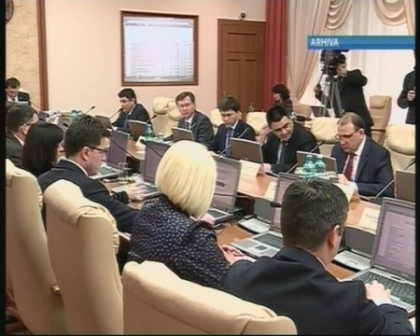 Premierul Vlad Filat si-a prezentat DEMISIA. Nicolae Timofti a semnat decretul