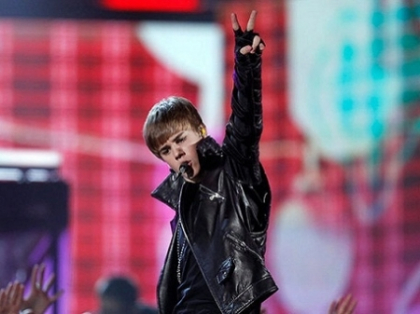 Justin Bieber, spitalizat dupa ce a lesinat pe scena. Afla ce a patit artistul
