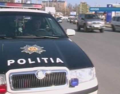 Doi agenti de circulatie, luati la PUMNI de doi indivizi. Ce i-a nemultumit pe agresori Doi agenti de circulatie, luati la PUMNI de doi indivizi. Ce i-a nemultumit pe agresori
