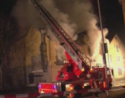 Tragedie cumplita in Germania. O mama cu sase copii au ARS de vii intr-un incendiu Tragedie cumplita in Germania. O mama cu sase copii au ARS de vii intr-un incendiu