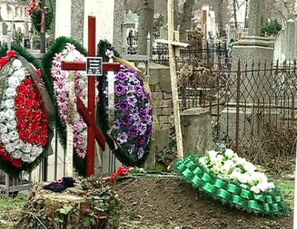 Vor deshuma cadavrul deoarece compania de asigurari refuza sa plateasca doua milioane de lei