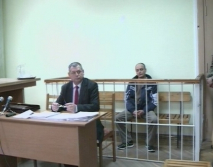 Condamnat la 21 de ani de inchisoare pentru ca a impuscat doua persoane la Durlesti, va fi cercetat in libertate Condamnat la 21 de ani de inchisoare pentru ca a impuscat doua persoane la Durlesti, va fi cercetat in libertate