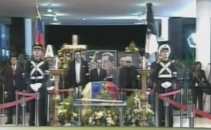 Violente la Caracas. Anuntul legat de sicriul lui Hugo Chavez i-a infuriat pe cetateni