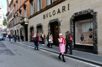 Cate milioane de euro a castigat Roma dupa alegerea noului Papa