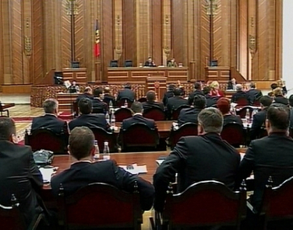 O noua runda de negocieri, nicio decizie! Ce au discutat reprezentantii fractiunilor din fosta AIE O noua runda de negocieri, nicio decizie! Ce au discutat reprezentantii fractiunilor din fosta AIE