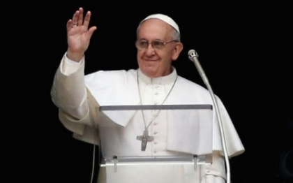 Spontaneitatea Papei Francisc, un cosmar pentru garzile sale de securitate Spontaneitatea Papei Francisc, un cosmar pentru garzile sale de securitate