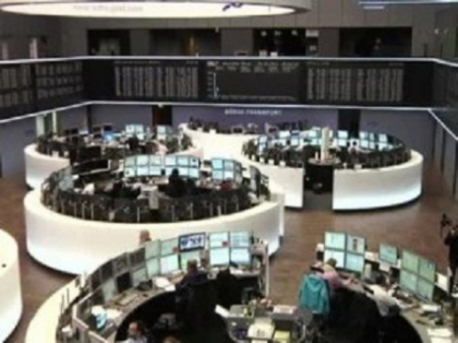Bancile cipriote,inchise pana joi. Liderii zonei euro cauta solutii pentru a nu impozita averile mici Bancile cipriote,inchise pana joi. Liderii zonei euro cauta solutii pentru a nu impozita averile mici