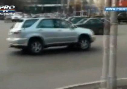 Politia s-a autosesizat! Tanarul care a impuscat in centrul capitalei sustine ca ar fi fost batut Politia s-a autosesizat! Tanarul care a impuscat in centrul capitalei sustine ca ar fi fost batut