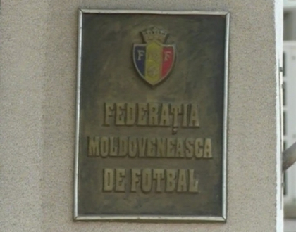 Cele 12 cluburi din Divizia Nationala nu se pot intelege in privinta crearii Ligii Profesioniste de Fotbal Cele 12 cluburi din Divizia Nationala nu se pot intelege in privinta crearii Ligii Profesioniste de Fotbal