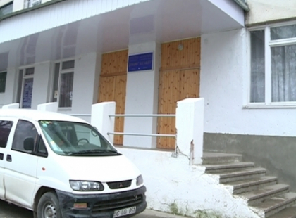 Trei elevi au ajuns la spital dupa ce au luat o supradoza de pastile pentru tratarea gatului
