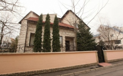Bogatasii care ravnesc la fotoliul de procuror. Vezi ce averi au candidatii la sefia Procuraturii Generale Bogatasii care ravnesc la fotoliul de procuror. Vezi ce averi au candidatii la sefia Procuraturii Generale