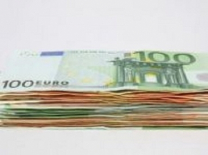 Noul presedinte al Senatului italian isi reduce salariul la jumatate Noul presedinte al Senatului italian isi reduce salariul la jumatate