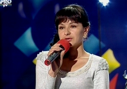 A obtinut trei de "Nu". O moldoveanca s-a facut de ras aseara la show-ul Romanii au talent A obtinut trei de "Nu". O moldoveanca s-a facut de ras aseara la show-ul Romanii au talent