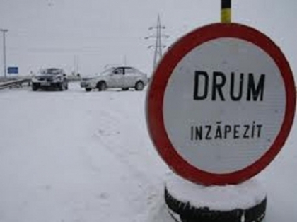Din cauza conditiilor meteo, patru puncte de trecere amplasate la frontiera cu Ucraina, BLOCATE Din cauza conditiilor meteo, patru puncte de trecere amplasate la frontiera cu Ucraina, BLOCATE