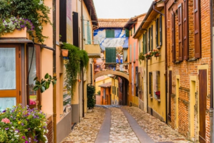 Bologna, orasul sosului bolognez si al tagliatelelor. Ce sa mananci intr-o vacanta in regiune