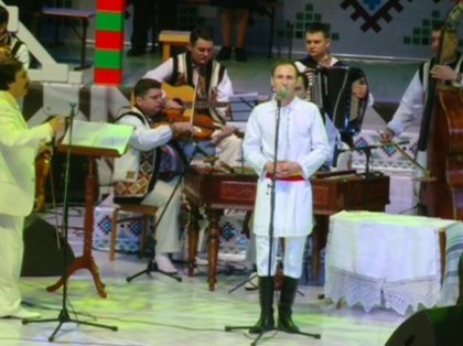 Concert de exceptie oferit de Ion Paladi! Ce spune interpretul despre nasa sa, Adriana Ochisanu - VIDEO Concert de exceptie oferit de Ion Paladi! Ce spune interpretul despre nasa sa, Adriana Ochisanu - VIDEO