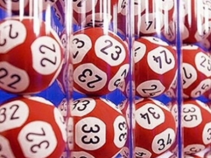 Castig istoric la Loto. Un american din New Jersey a devenit mai bogat cu 338 de milioane de dolari Castig istoric la Loto. Un american din New Jersey a devenit mai bogat cu 338 de milioane de dolari