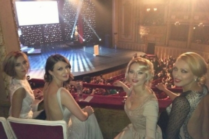 Premiile GOPO: cum s-au imbracat vedetele la Gala "Oscarurilor romanesti" - FOTO
Premiile GOPO: cum s-au imbracat vedetele la Gala "Oscarurilor romanesti" - FOTO
