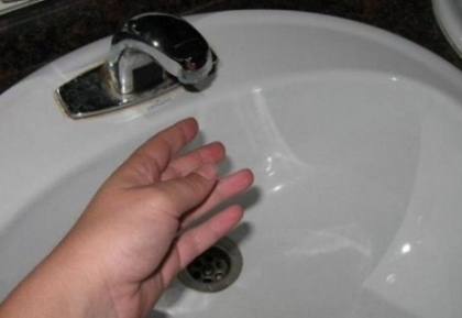 Fara apa la robinet. Vezi care sunt blocurile care vor fi deconectate de la apeduct Fara apa la robinet. Vezi care sunt blocurile care vor fi deconectate de la apeduct