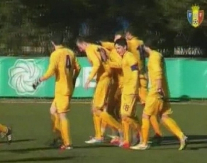 Seniorii sa invete de la juniori! Selectionata Under 19 a invins intr-un amical cu Letonia Seniorii sa invete de la juniori! Selectionata Under 19 a invins intr-un amical cu Letonia