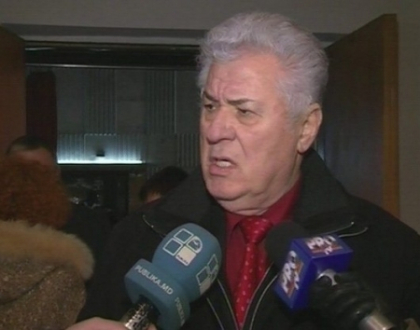 Comunistii isi mobilizeaza simpatizantii la proteste in masa impotriva guvernarii: Vrem anticipate!