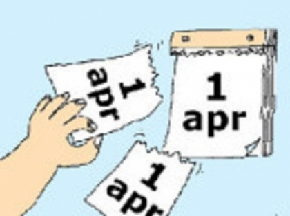 FARSE 1 APRILIE. Cele mai spectaculoase momente filmate si aparute pe YouTube FARSE 1 APRILIE. Cele mai spectaculoase momente filmate si aparute pe YouTube
