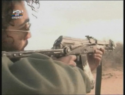 Confruntarile armate continua in Libia Confruntarile armate continua in Libia