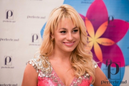 E la fel de frumoasa? Uite cum arata Natalia Gordienko fara pic de machiaj - FOTO
E la fel de frumoasa? Uite cum arata Natalia Gordienko fara pic de machiaj - FOTO