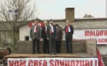 Social-democratii si-au lansat platforma electorala la o ferma agricola din Orhei Social-democratii si-au lansat platforma electorala la o ferma agricola din Orhei
