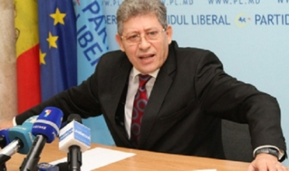 Ghimpu, despre reformatori: Salaru lucra cu mustele. Cojocaru vine la partid si intreaba daca este coniac Ghimpu, despre reformatori: Salaru lucra cu mustele. Cojocaru vine la partid si intreaba daca este coniac