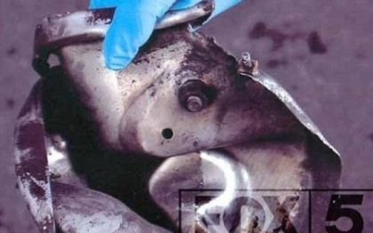 Primele fotografii cu bombele atentatului din Boston. Imaginile au fost facute publice de FBI Primele fotografii cu bombele atentatului din Boston. Imaginile au fost facute publice de FBI