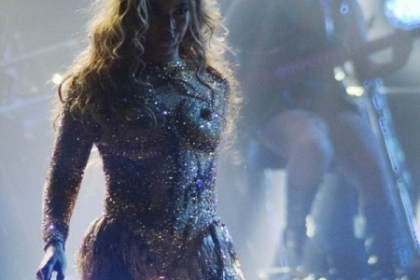 Beyonce a trait umilinta vietii! Uite ce i-au facut cativa fani la un concert - VIDEO
