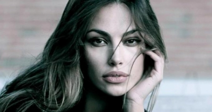 Anunt incredibil de la Madalina Ghenea! Iubita lui Gerard Butler a marturisit ca este mama - FOTO
