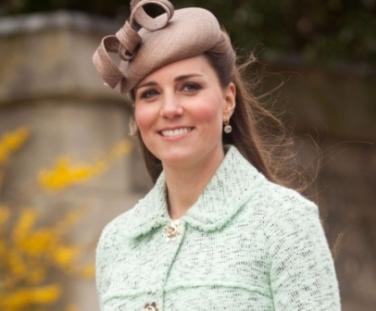 Mai are trei luni pana naste! Uite cum si-a afisat Kate Middleton burtica - FOTO
Mai are trei luni pana naste! Uite cum si-a afisat Kate Middleton burtica - FOTO