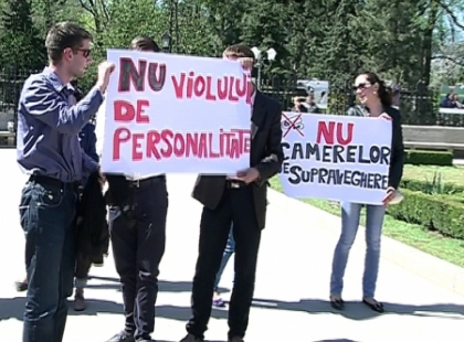 Nu vor camere de supraveghere la Bacalaureat! Elevii au protestat fata de decizia ministerului Nu vor camere de supraveghere la Bacalaureat! Elevii au protestat fata de decizia ministerului