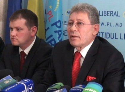 VIDEO. Ghimpu: PL este gata sa se aseze la masa de negocieri pentru formarea AIE 3 VIDEO. Ghimpu: PL este gata sa se aseze la masa de negocieri pentru formarea AIE 3