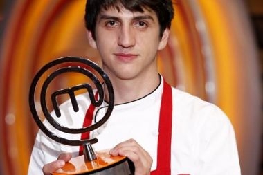 Reteta perfecta pentru o cina romantica. Ce recomanda Petru Buiuca, primul MasterChef al Romaniei