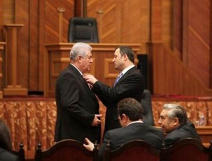 Sondaj BOP: Filat pierde increderea alegatorilor. Voronin, lider
Sondaj BOP: Filat pierde increderea alegatorilor. Voronin, lider