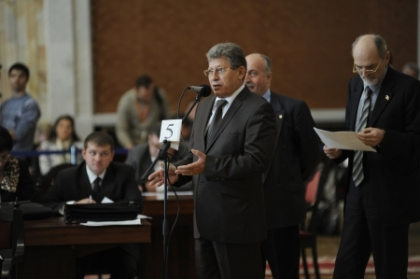 PL nu participa la sedinta Parlamentului. Munteanu: Este ilegala si rusinoasa