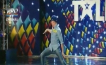 Inca doi moldoveni vor incerca sa intre in marea finala la Romanii au Talent! Vezi cine sunt Inca doi moldoveni vor incerca sa intre in marea finala la Romanii au Talent! Vezi cine sunt