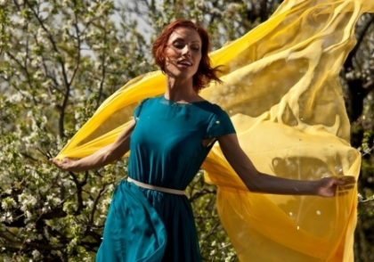Aliona Moon, stropita din cap pana-n picioare cu vopsea! Afla motivul - FOTO
