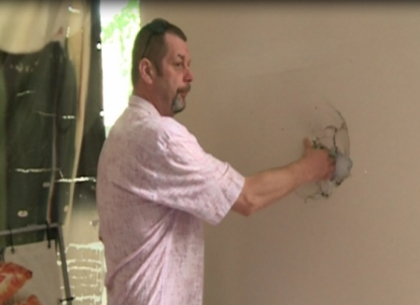 Demolare cu scandal in centrul capitalei. "Declaram razboi constructiilor neautorizate" Demolare cu scandal in centrul capitalei. "Declaram razboi constructiilor neautorizate"